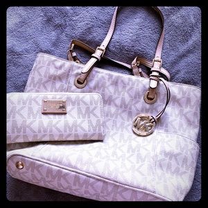 SOLD MIchael Kors used purse and wallet